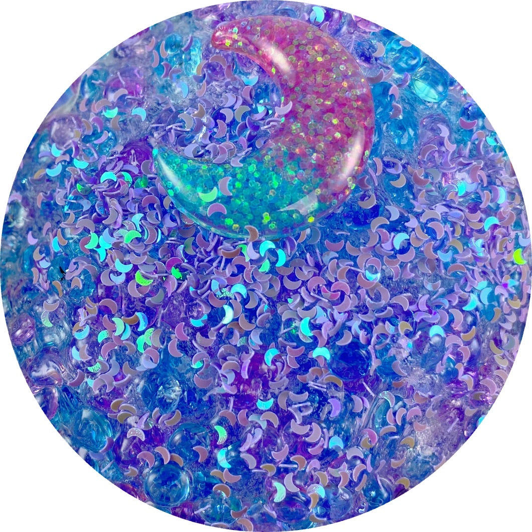Hypermoon