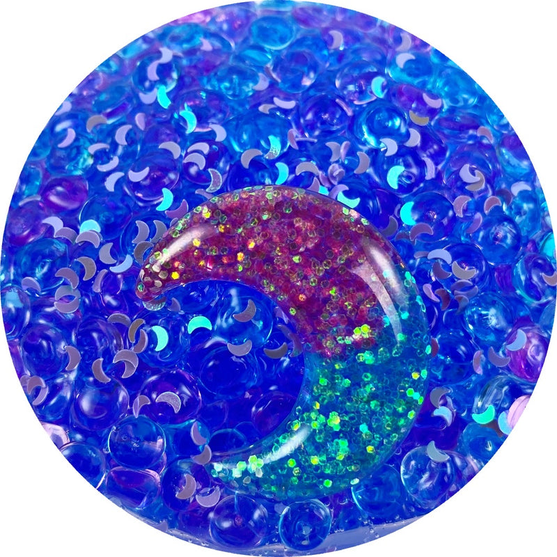 Hypermoon